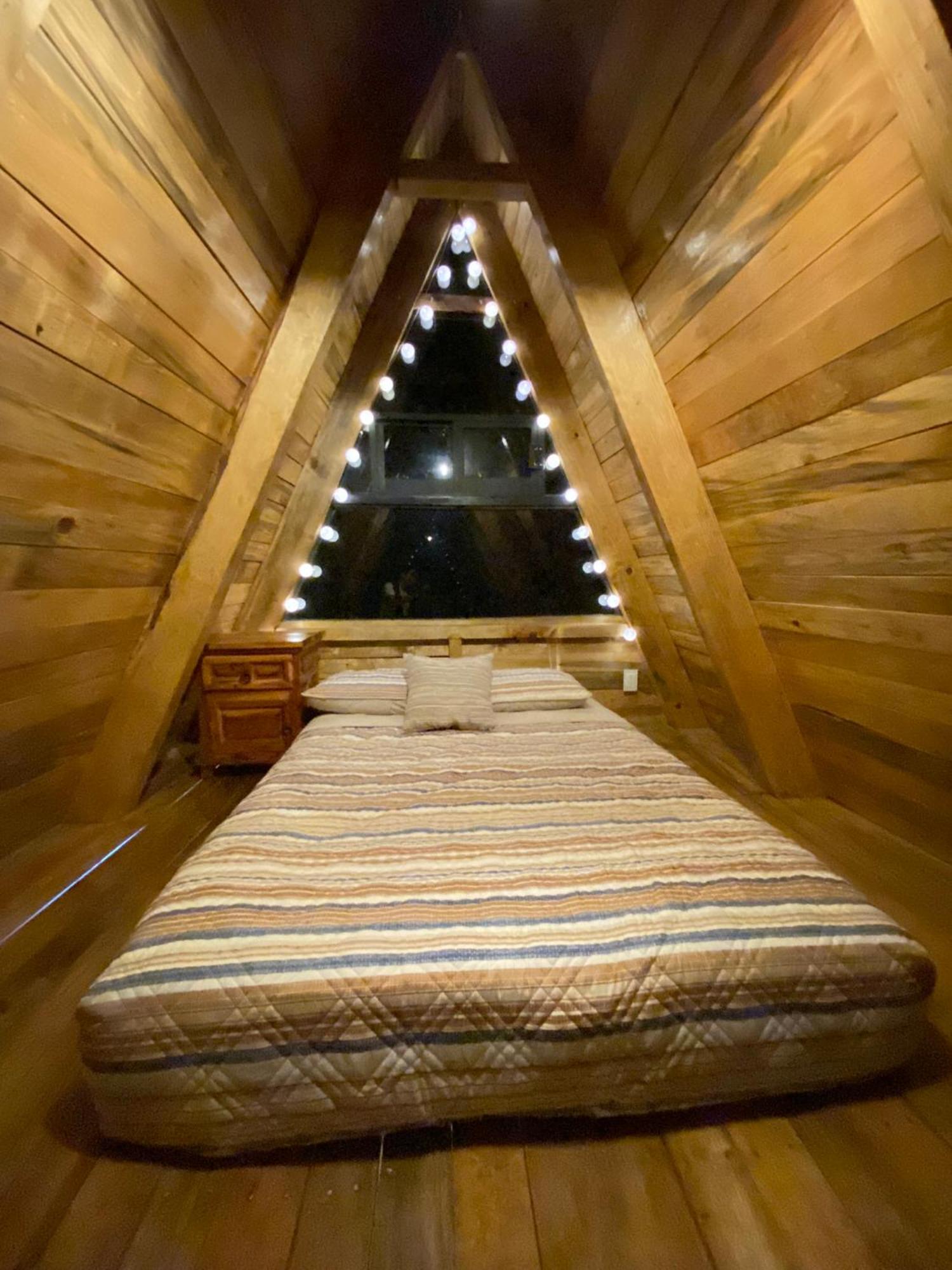 Cabanas Alpina, Romantica Y Acogedora A 10 Minutos Del Centro Тепостлан Экстерьер фото